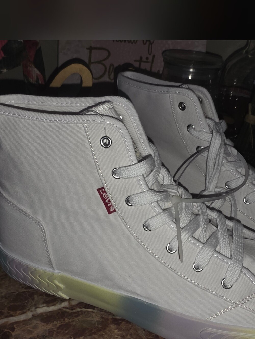 Levi's Unicorn White Canvas High-Top Sneakers